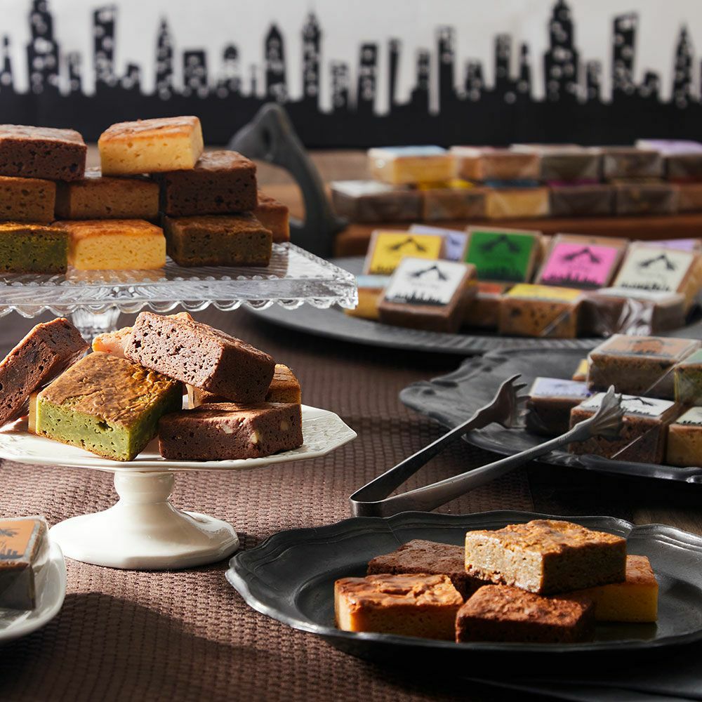 Fat Witch New York オールスター ブラウニー 18個入り | New York Bakery