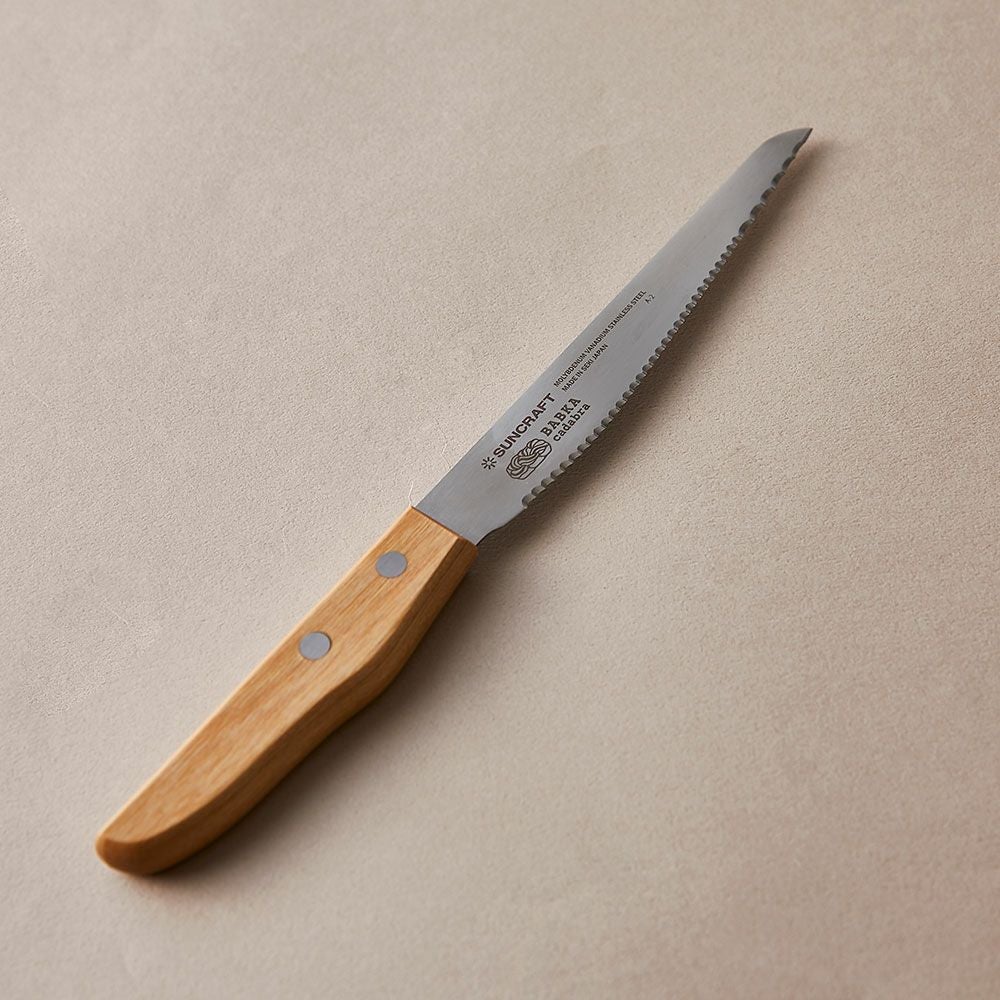 バブカをカットするのにちょうどよい専用パン切りナイフ